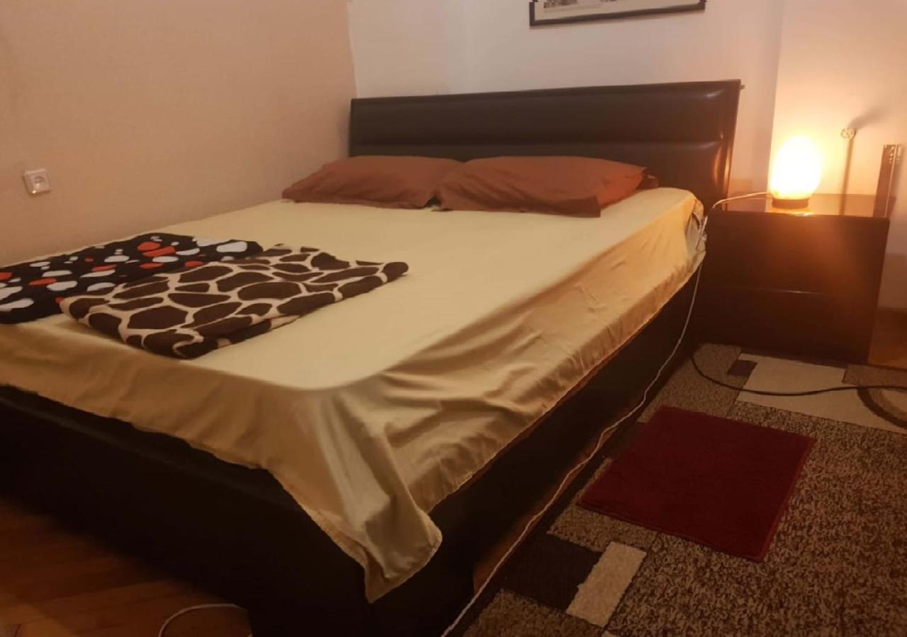 Taj Hostel Tbilisi Eksteriør bilde