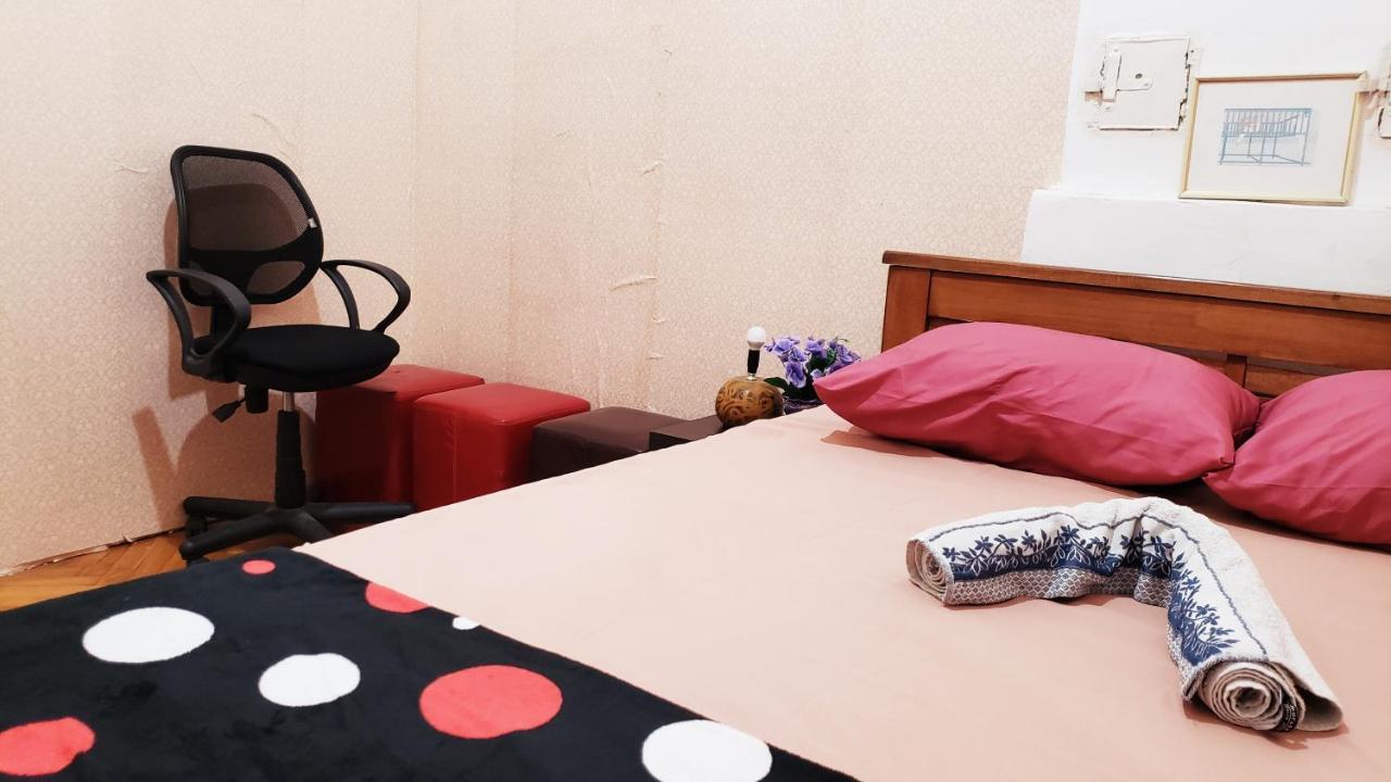 Taj Hostel Tbilisi Eksteriør bilde